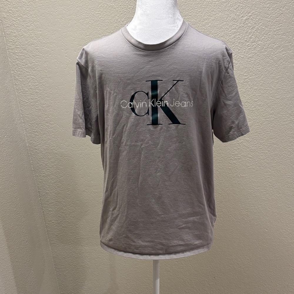 Calvin Klein Jeans Light Gray Short Sleeve Tee